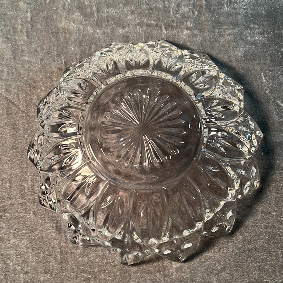 VTG Glass Bowl - Picture 3 of 5